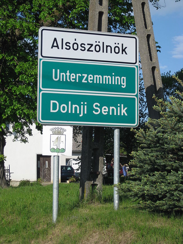 Dvojezična tabla
